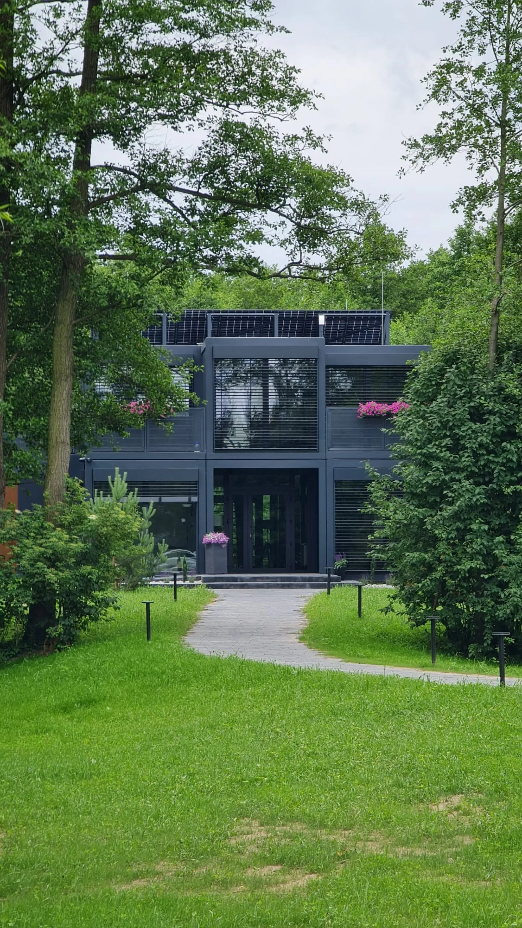 Bruins Laren - Comfortabel Chauffeursgebouw (6×12 m) #5